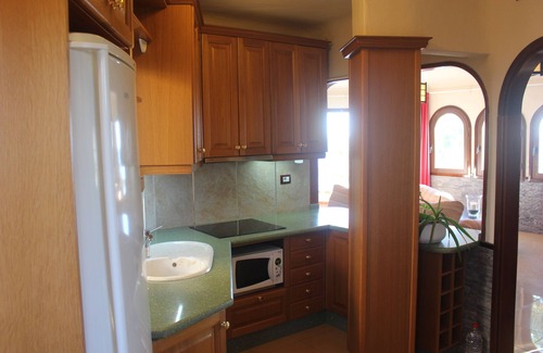 Playa del Aguila Apartment | Sea views just 20 meters from the beach