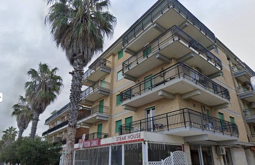 Porto d'Ascoli Apartment | Sea Front Apartment
