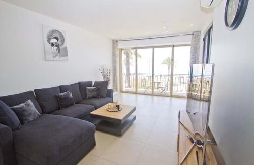 Fabron Apartment | Sea Front Palace Promenade