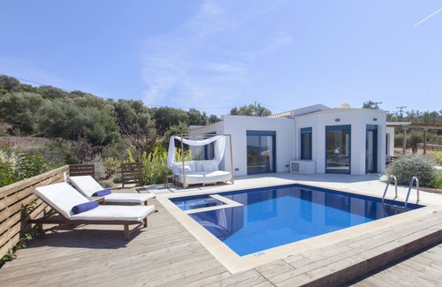 Evgiros House | Sea Front Villa Alma Lefkada - Private Sea Access