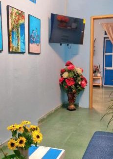 Dong Hoi Apartment | Sea House Sunrise - Căn hộ du lịch 2 phòng ngủ, phòng khách và bếp