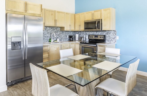Long Bay Hills Villa | Sea La Vie - Beachside 1 Bedroom Unit #6