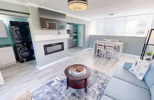 Fort Walton Beach Condo | Sea Palm 2B - Pet Friendly 2 BR 1 Bath with recent upgrades