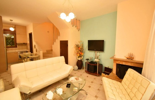 Siviri House | Sea Side Pine Maisonette, Siviri