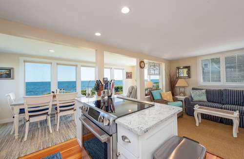 Mid-Coast and Islands House | Sea Spray - Beautiful 2BR, 1BA cottage with expansive views of Casco Bay