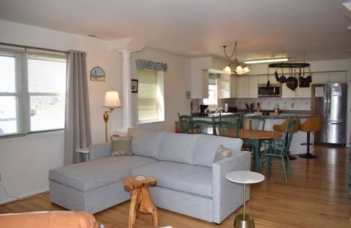 Chincoteague House | Sea Star-Views of the Lighthouse!