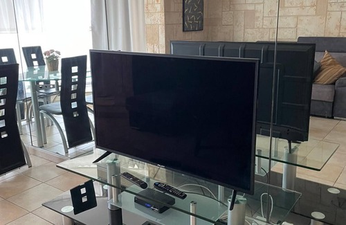 Haifa Apartment | sea sun and fun on the mediterranean beach , restaurants and bars near by