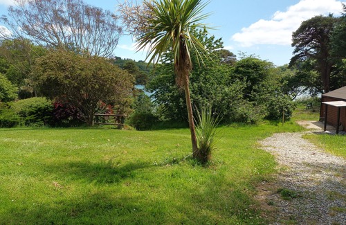 Leap Cottage | Sea view 1-Bed Cottage with private garden