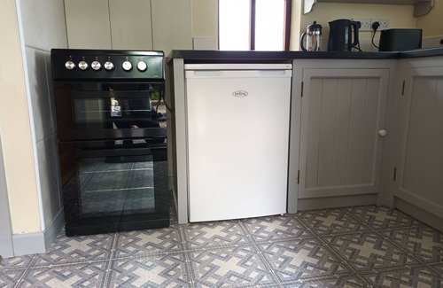 Leap Cottage | Sea View 1-bed Cottage With Private Garden