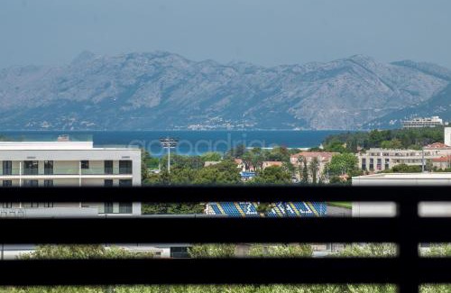 Dugis Apartment | Sea View Apartments Pezze