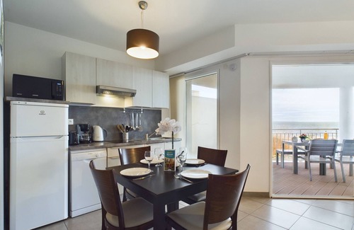 Bourgenay Apartment | Sea view - Flat for 4 at La Tranche sur Mer