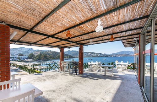 Dagbelen Apartment | Sea View House w Garden 1 min to Private Beach
