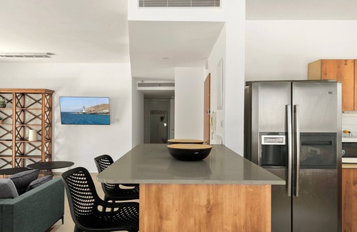 Eilat Apartment | Sea View Penthouse Near the Beach by Sea N' Rent