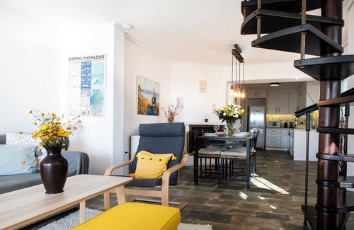 Saronida Apartment | Sea View spacious apartment next to the Beach in Saronida, Athens Riviera