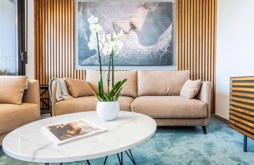 Los Secanos Apartment | Sea view stylish apartment