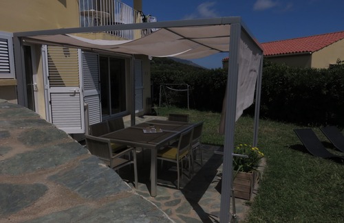 Pietranera Apartment | sea ​view villa floor