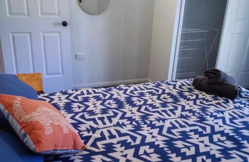 Paget Apartment | Sea View Villa. 2 bedroom. Sleeps 4. Free WIFI