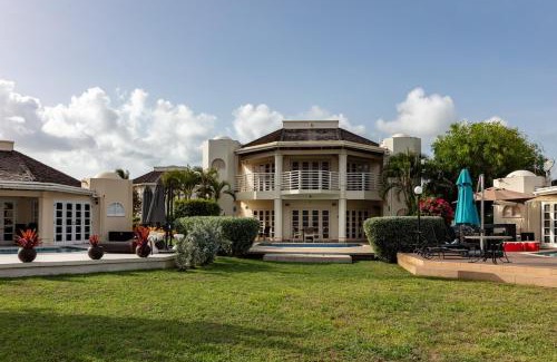 Lowlands Villa | Sea View Villa Cluster 63A- 2BR,Pool,Wifi,Golf