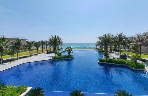 Cam Lam Apartment | Sea view villa in Wyndham Garden Cam Ranh
