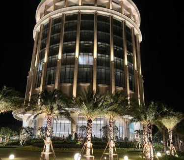 Cam Lam Apartment | Sea view villa in Wyndham Garden Cam Ranh