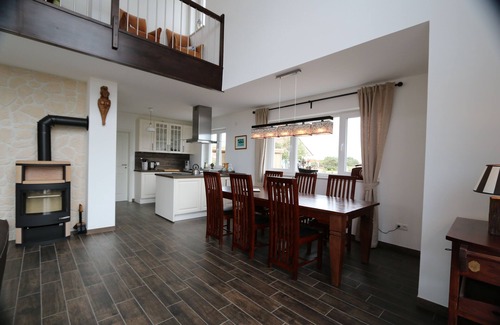 Trent House | Sea view Villa To'n Lüchtfüer with fireplace, sauna, garden, beach chair, stone barbecue