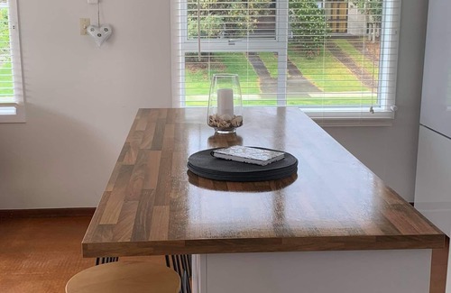 Whangamata House | Sea Views - Close to Estuary - Clasic Kiwi Bach - Whangamata