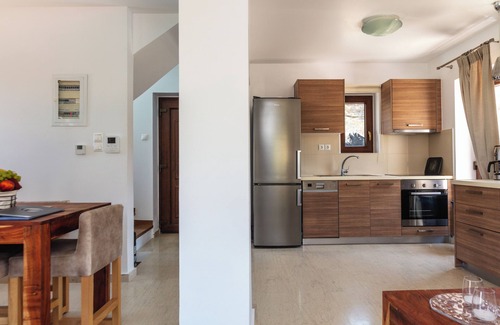 Elounda Villa | Sea views, short drive to the beach and shops!