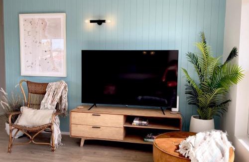 Semaphore Apartment | Seabreeze at Semaphore #8 - On the Esplanade