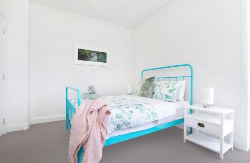 Shell Cove House | Seabreeze at the Marina