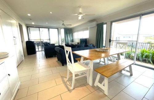 Agnes Water Apartment | Seabreeze On Dolphin