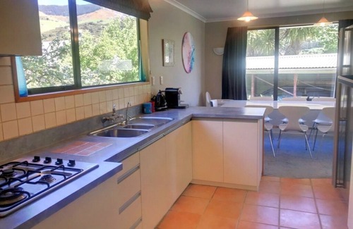 Akaroa House | SEACLUSION: Great Water Views, Wonderful for Big Families & Groups