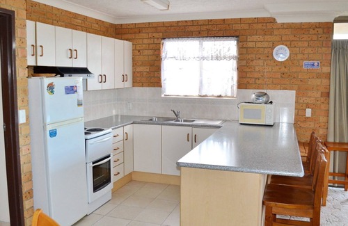 South West Rocks Apartment | Seacrest Unit 1 - walk to the beach