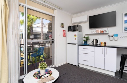 Mandurah Apartment | Seadream Studios at Mandurah Gate Resort