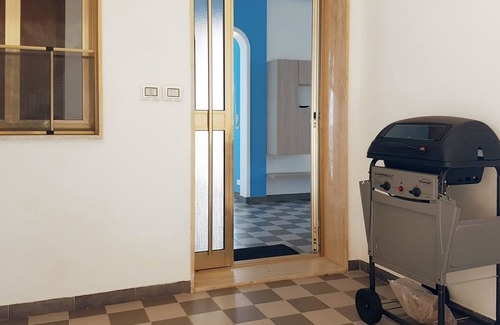 Cava dʼAliga Apartment | Seafront apartment Mars