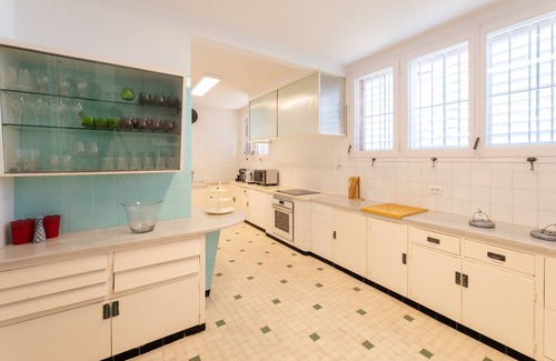 Mataro Villa | Seafront bliss for 16 people – 40km to Barcelona!