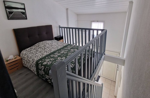 Saint-Hippolyte House | Seafront house direct beach access residence Le Vistaero