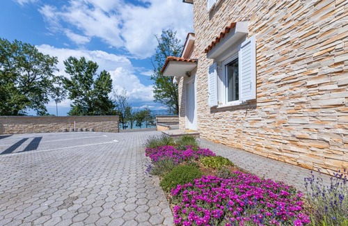 Soline Apartment | Seafront Maris by EL-PI TOURS