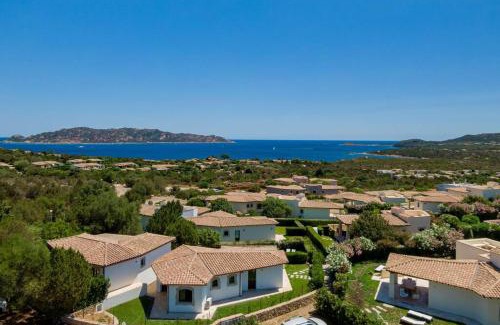 San Teodoro Villa | Seafront Villa - 5min to BRANDINCHI I Exclusive Garden I Private Beach I BBQ I Wi-Fi