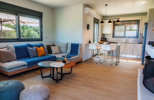 Pylos-Nestoras Villa | Seafront Villa Elaia, Private Pool & Majestic View