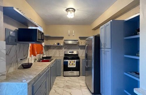 Estate Contant Condo | Seagrape – New, Sea View, Spacious Apartment - Ideal Location