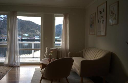 Ballstad Apartment | Seahouse Apartment with amazing views!