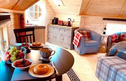 Cairndow House | Seal Cove Cabin - Luxury Glamping