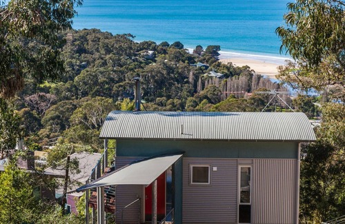 Lorne House | Seamist - Elevated With Amazing Outlook