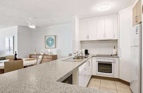 Kings Beach Apartment | Seapoint Unit 14, 32 Victoria Tce, Kings Beach