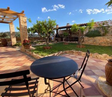 Karakiani Villa | SeaRestKanakia