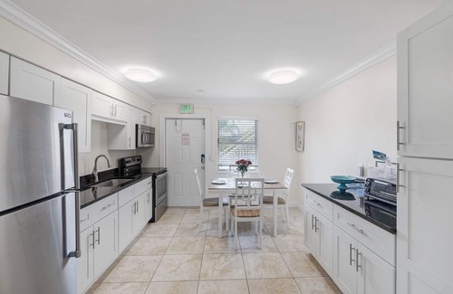 Singer Island Apartment | Seas the Day 1