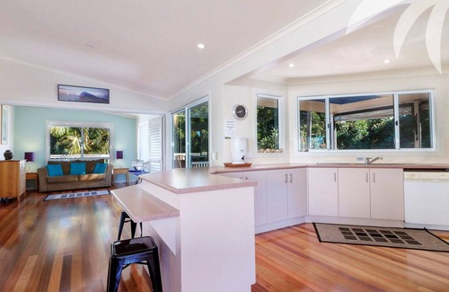 Seal Rocks House | Seascape - at Seal Rocks