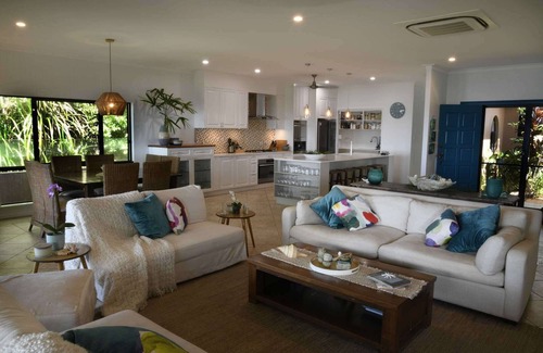 South Mission House | Seascape at South Mission Beach