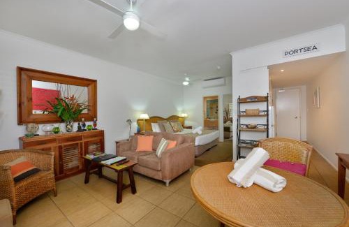 Port Douglas Apartment | Seascape Holidays at Portsea