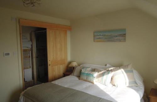 Leven Bed & Breakfast | Seascape Largo